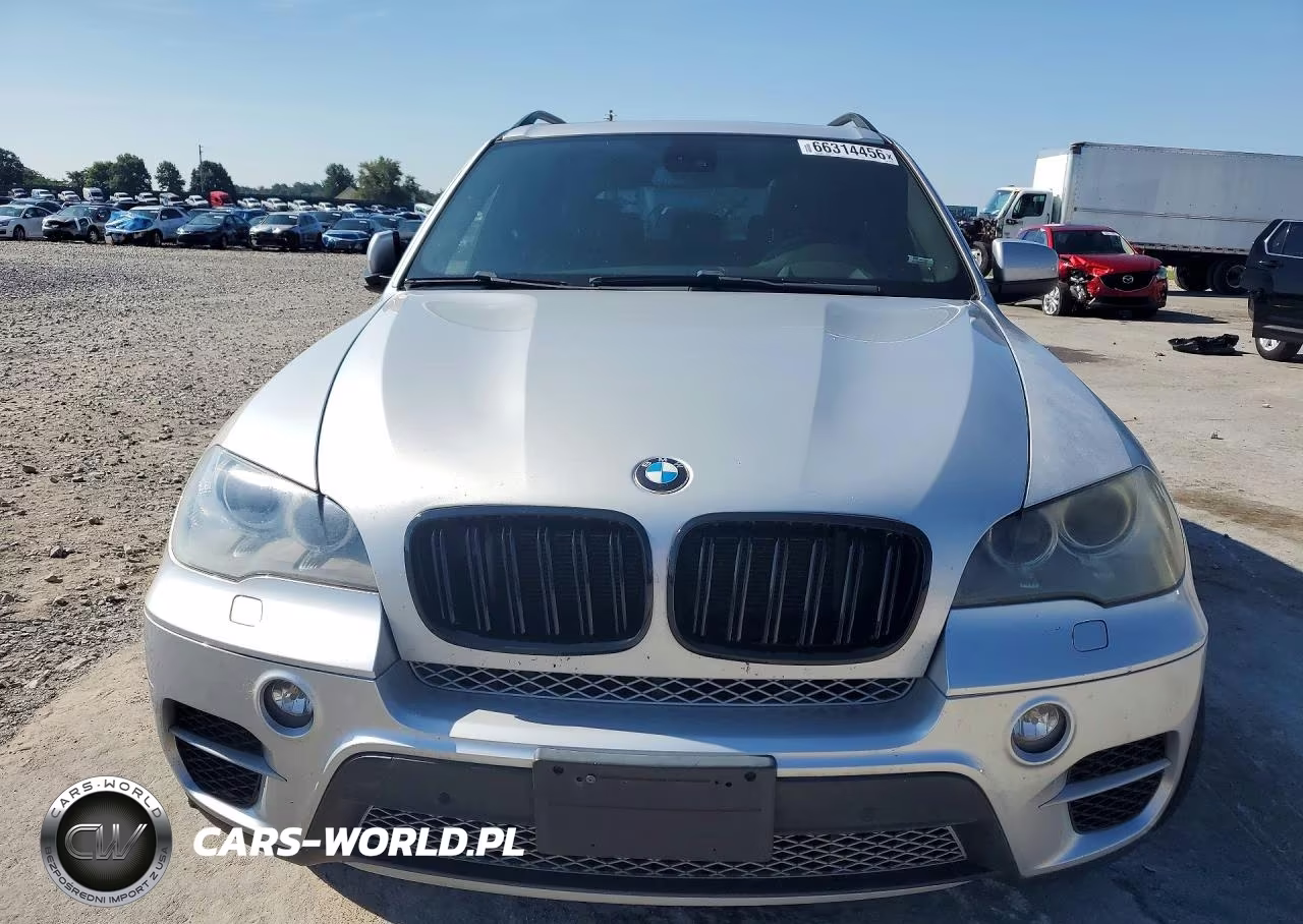 2012 BMW X5 xDrive50I VIN:5UXZV8C53CL426300 - 5
