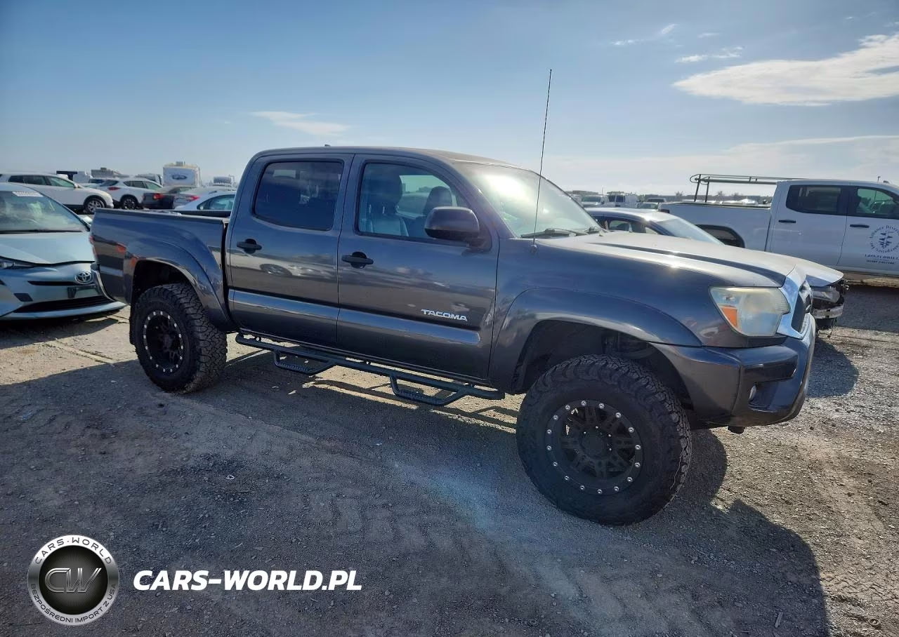 2015 Toyota Tacoma Double Cab Prerunner VIN:3TMJU4GNXFM174987 - 4
