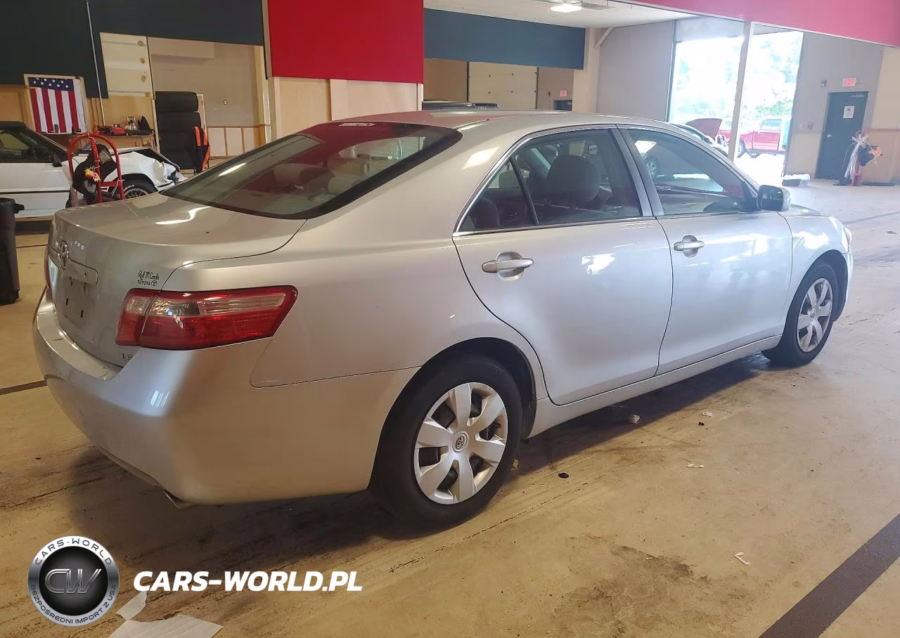 2007 Toyota Camry Le V6 VIN:4T1BK46K47U030359 - 3