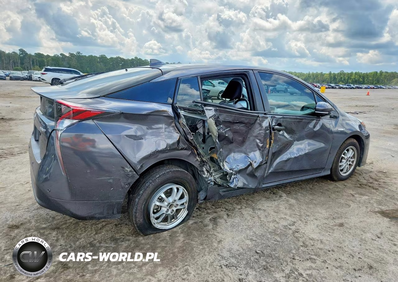 2018 Toyota Prius Two VIN:JTDKBRFU6J3583126 - 3