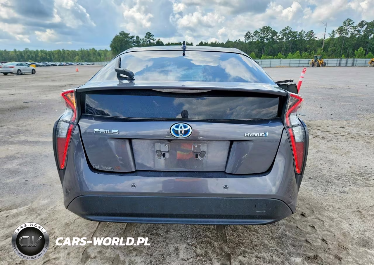 2018 Toyota Prius Two VIN:JTDKBRFU6J3583126 - 6