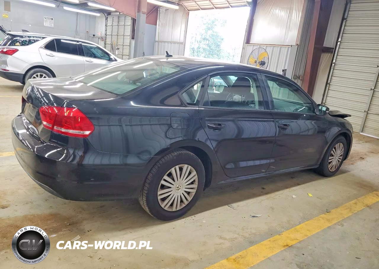 2014 Volkswagen Passat S VIN:1VWAP7A30EC008703 - 3