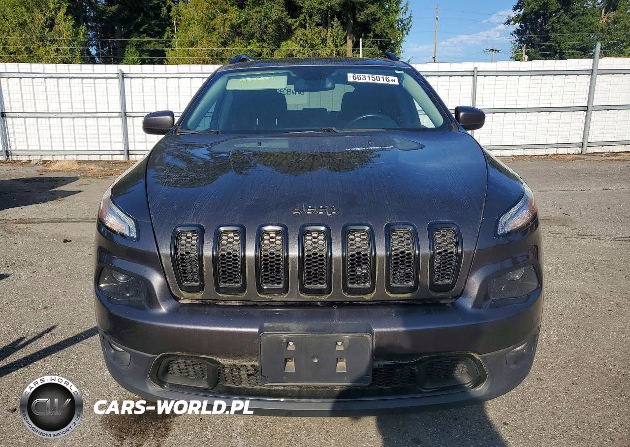 2015 Jeep Cherokee Latitude VIN:1C4PJLCB0FW722701 - 5