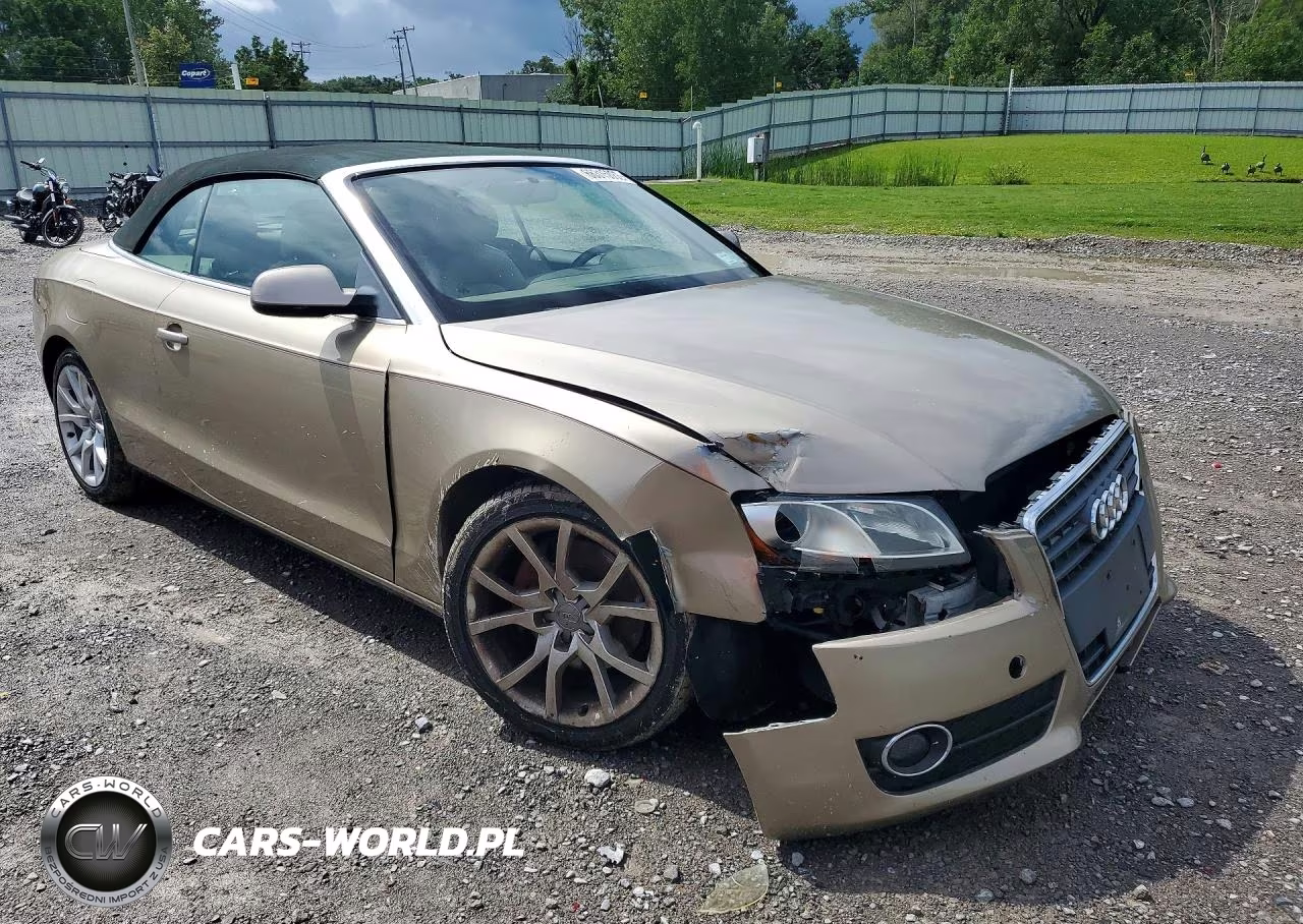 2010 Audi A5 Premium VIN:WAUAFAFH6AN010958 - 4