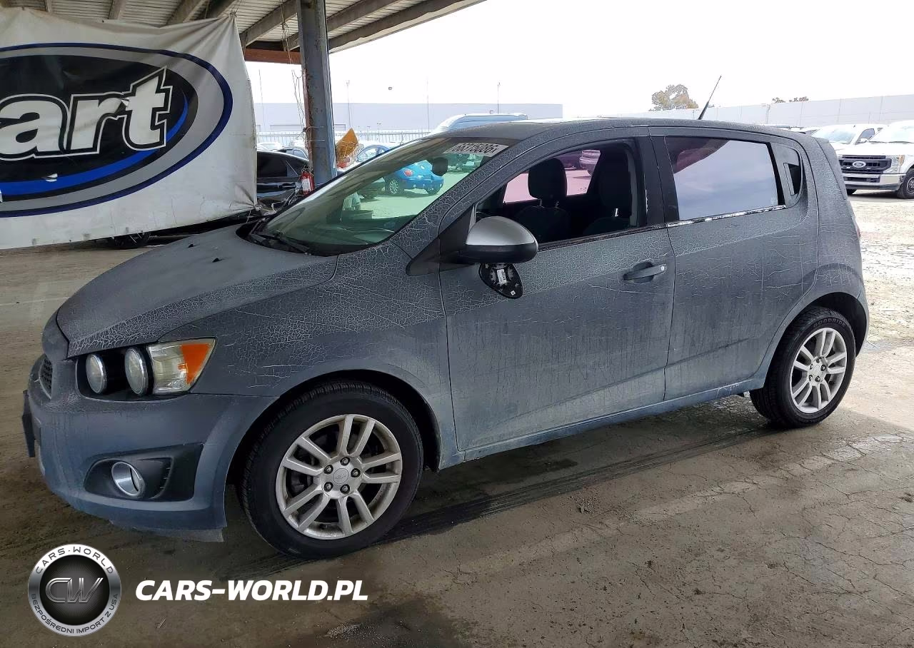 2014 Chevrolet Sonic Lt – zdjęcie 1 z 12