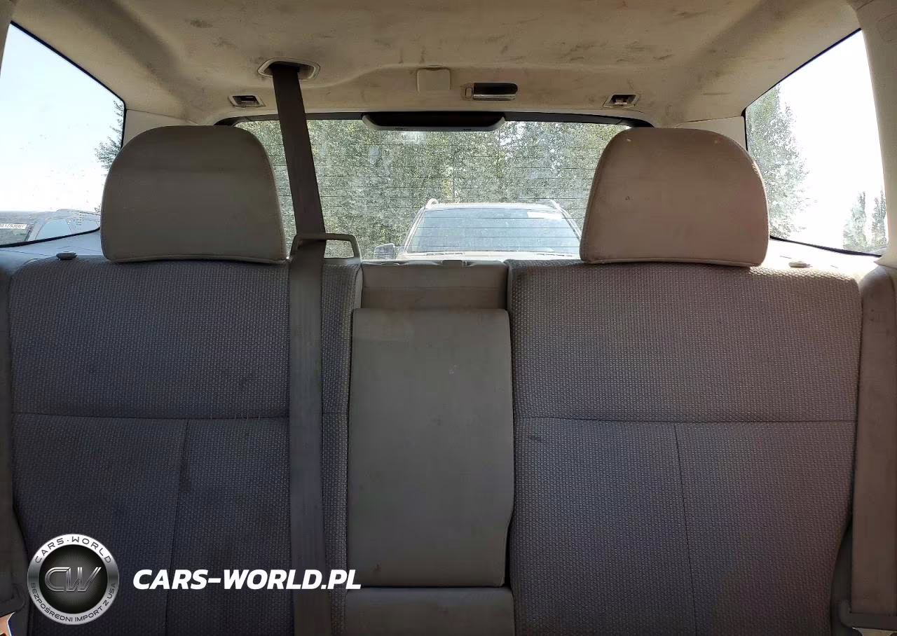 2012 Subaru Forester 2.5X Premium VIN:JF2SHADC9CH442102 - 10