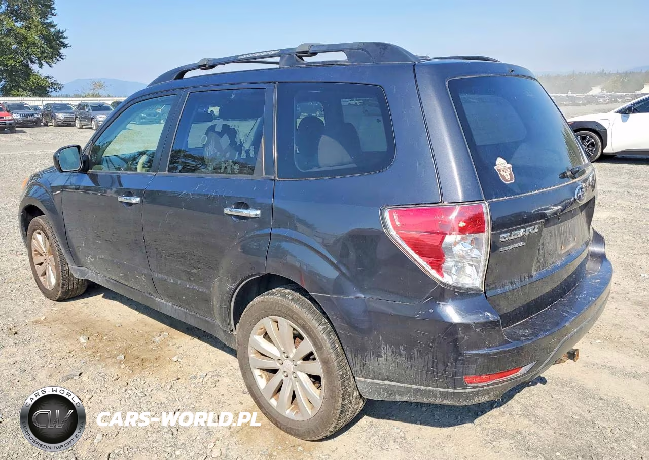 2012 Subaru Forester 2.5X Premium VIN:JF2SHADC9CH442102 - 2