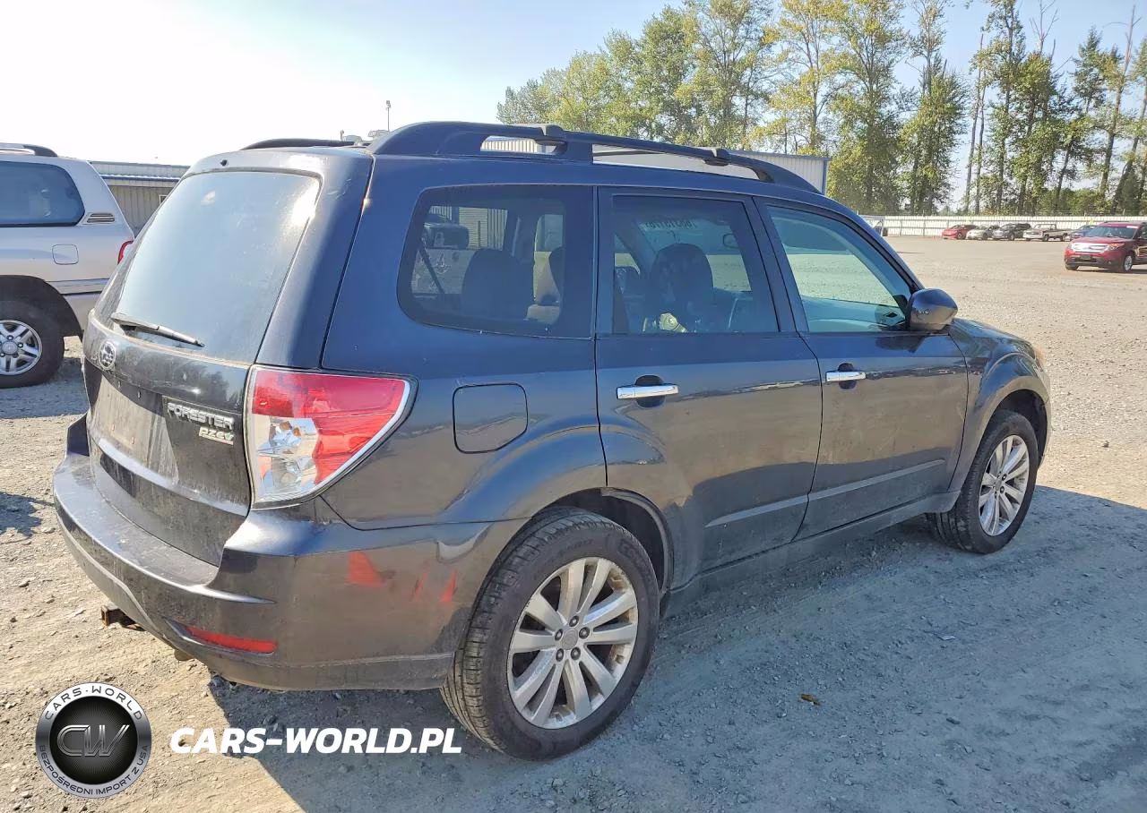 2012 Subaru Forester 2.5X Premium VIN:JF2SHADC9CH442102 - 3