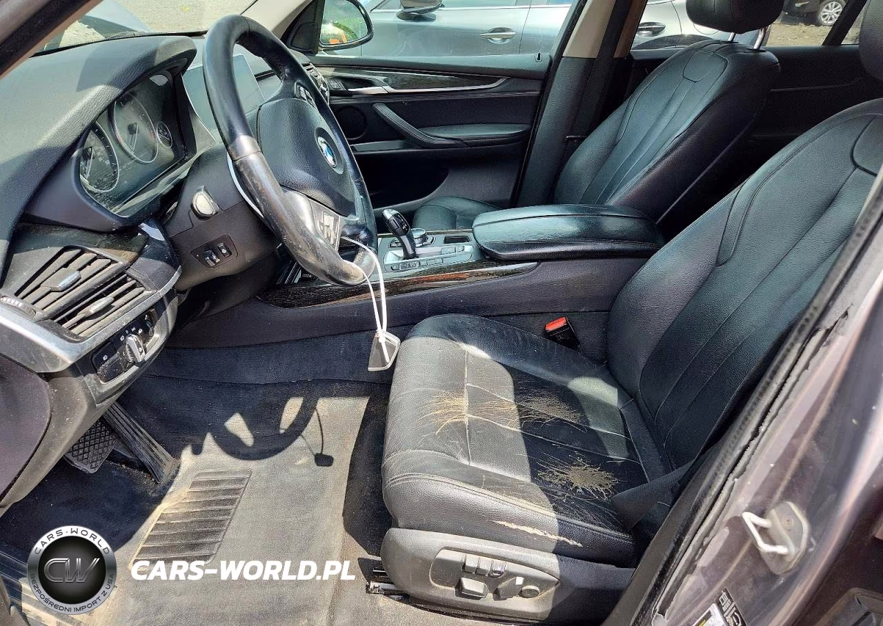2014 BMW 5 Series VIN:5UXKR0C57E0C27877 - 7