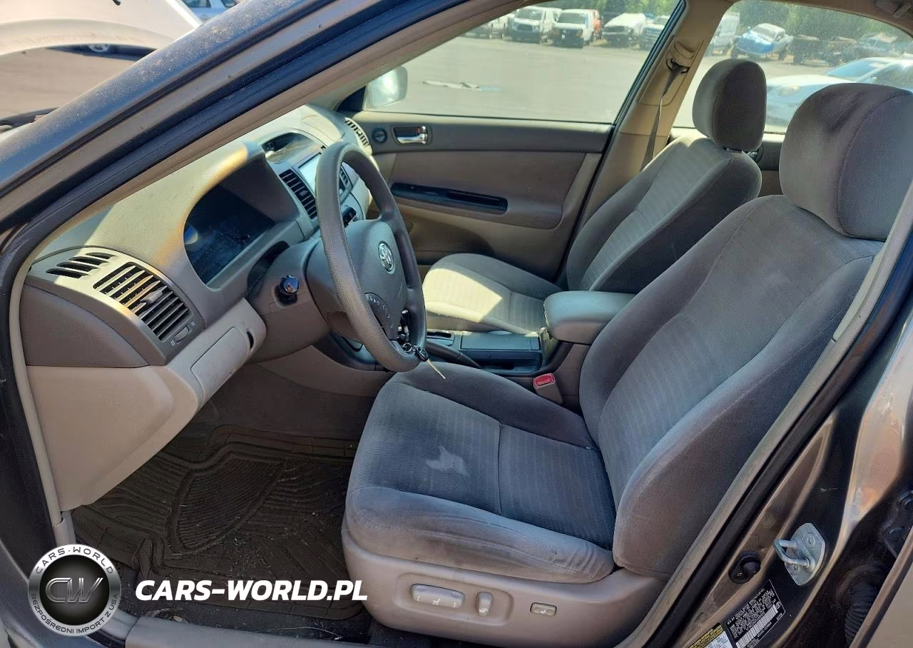 2005 Toyota Camry Le VIN:4T1BE32K05U995658 - 7