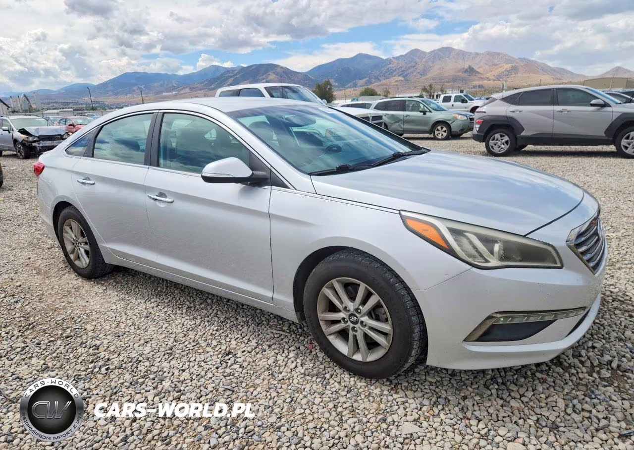 2015 Hyundai Sonata Eco VIN:5NPE24AA7FH195721 - 4