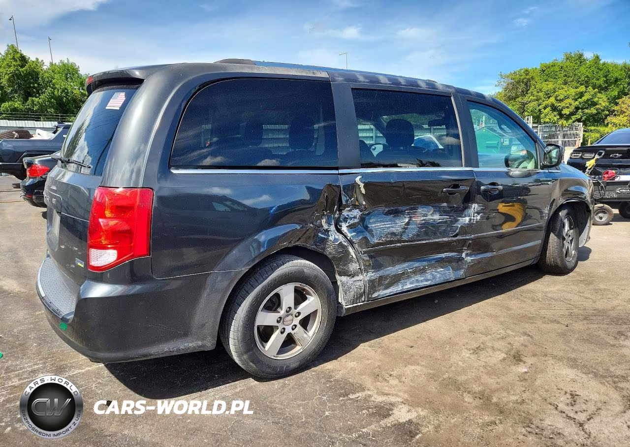 2011 Dodg Grand Caravan VIN:2D4RN5DG0BR619738 - 3
