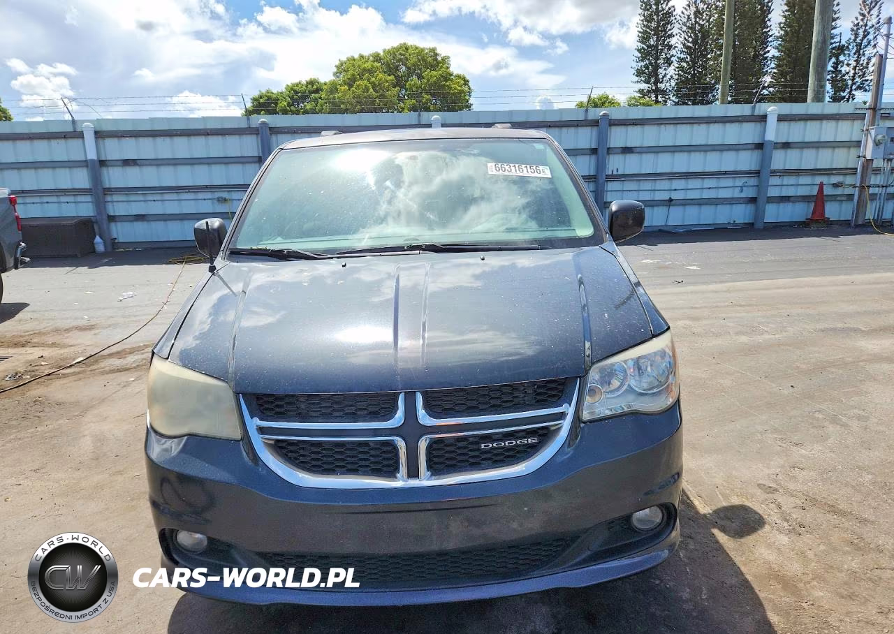 2011 Dodg Grand Caravan VIN:2D4RN5DG0BR619738 - 5
