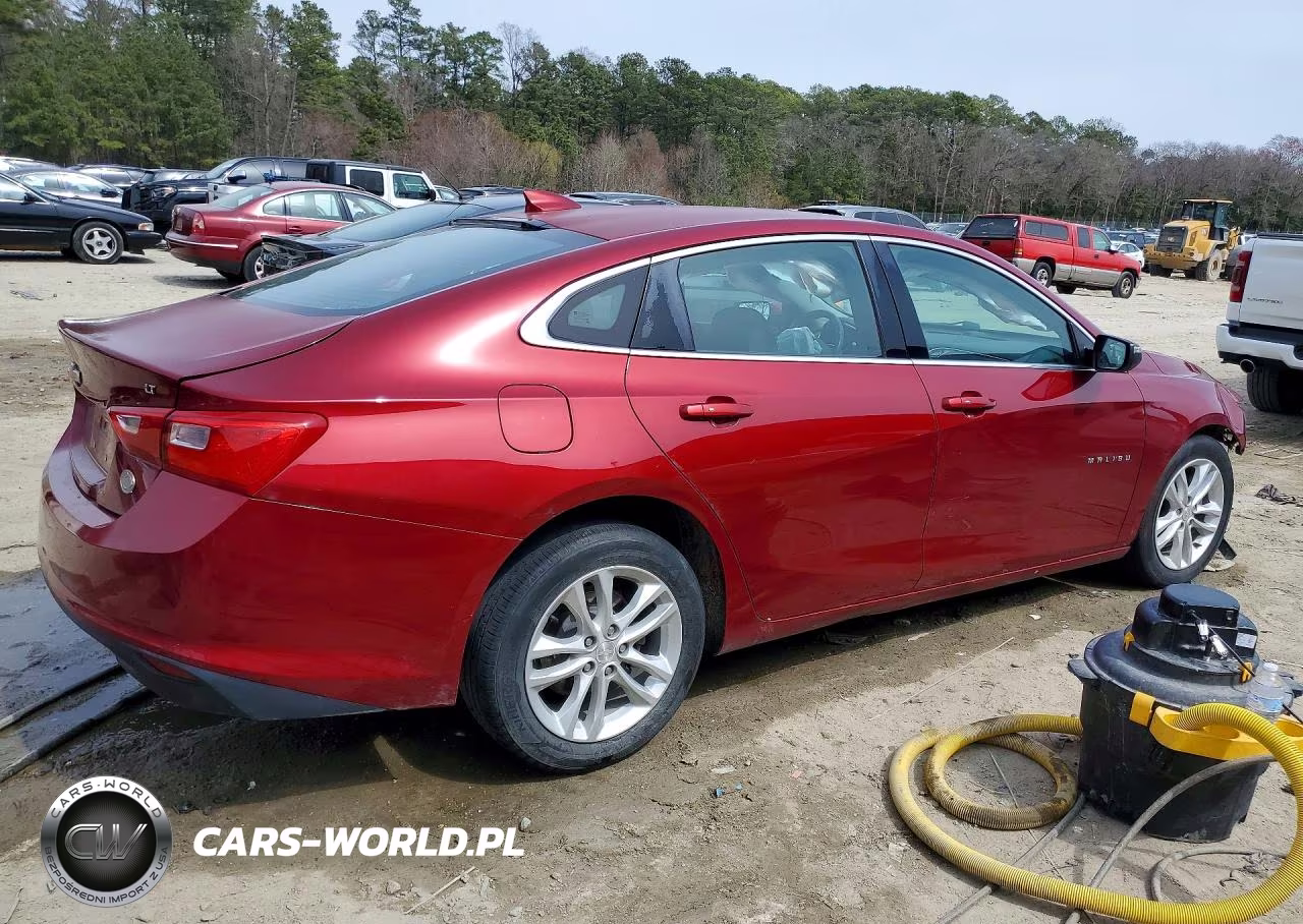 2017 Chevrolet Malibu Lt VIN:1G1ZE5ST2HF217631 - 3