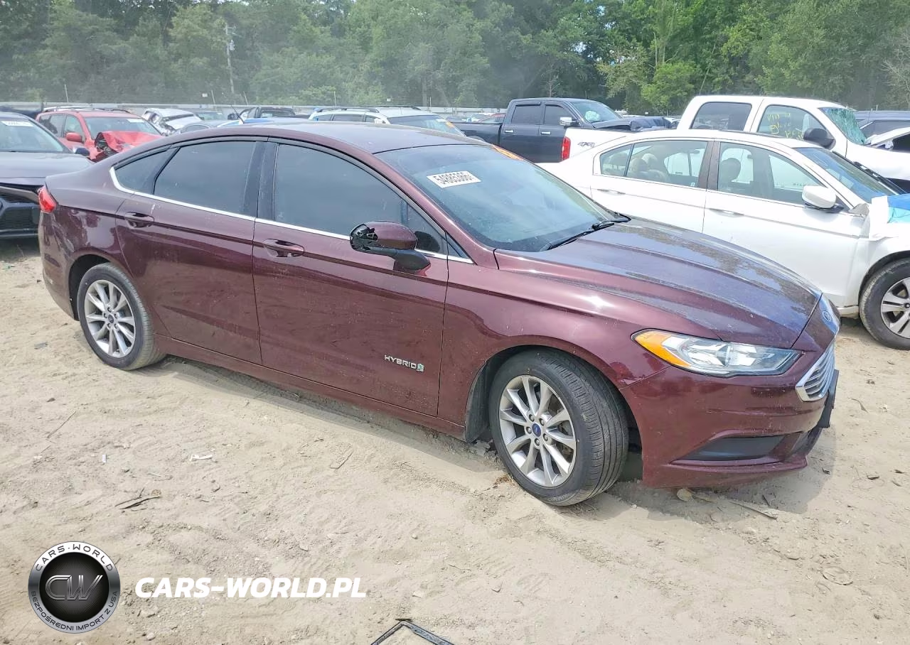 2017 Ford Fusion S Hybrid VIN:3FA6P0UU4HR138399 - 4