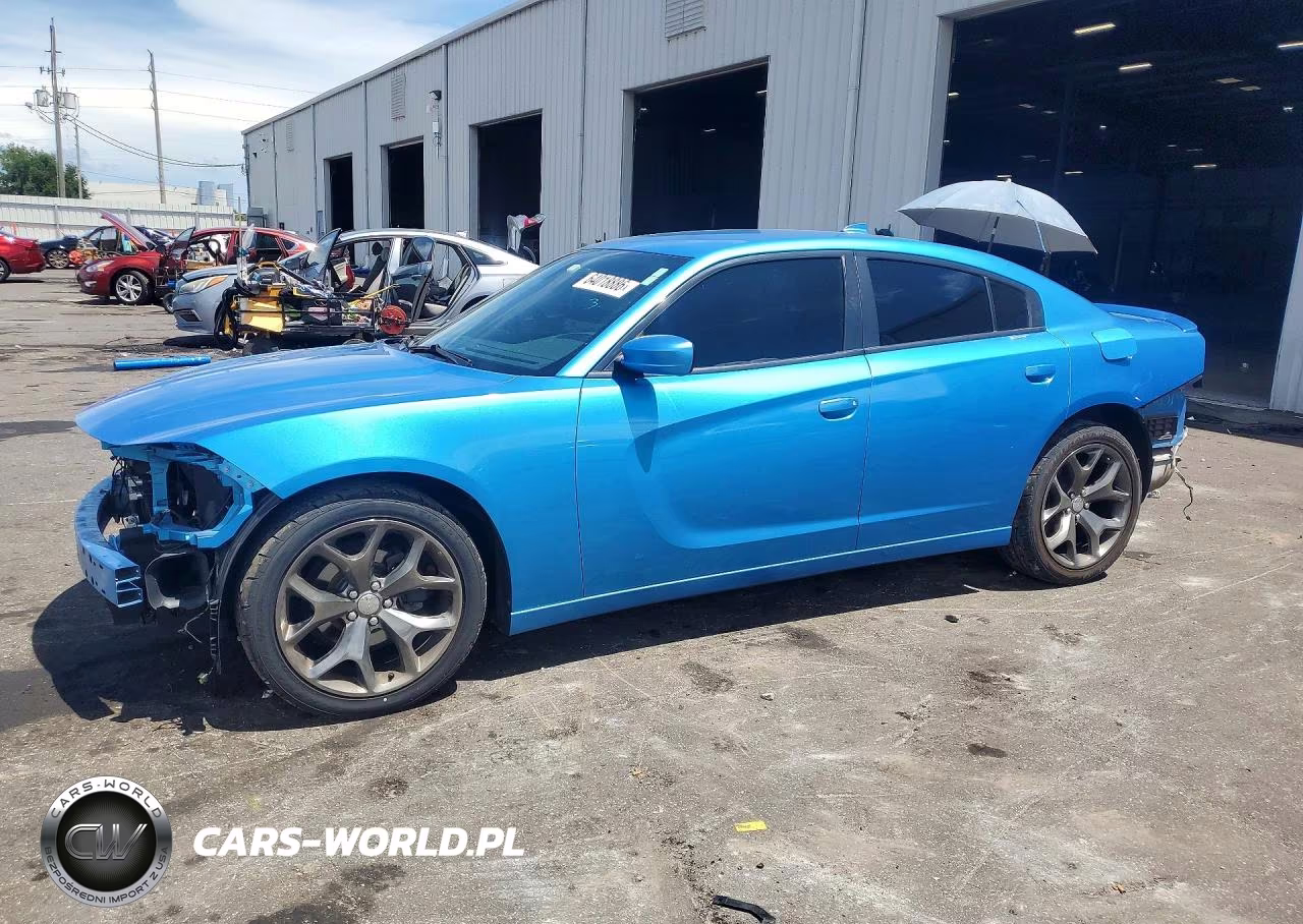 2015 Dodge Charger Sxt – zdjęcie 1 z 13