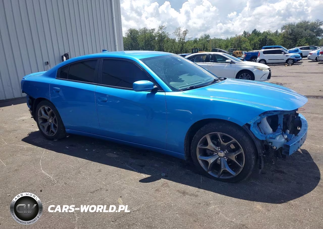 2015 Dodge Charger Sxt VIN:2C3CDXHG7FH866931 - 4