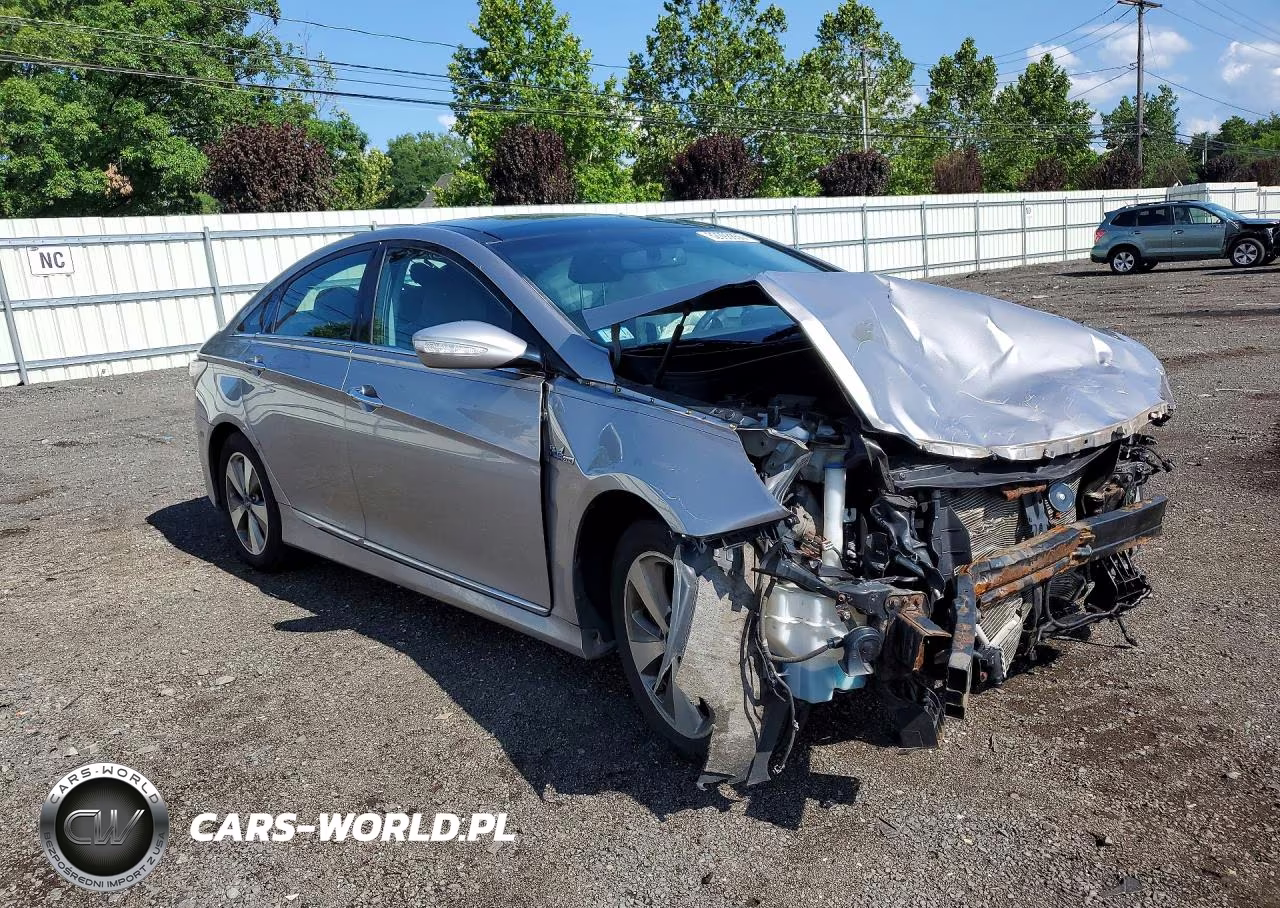 2011 Hyundai Sonata Hybrid VIN:KMHEC4A40BA002667 - 8