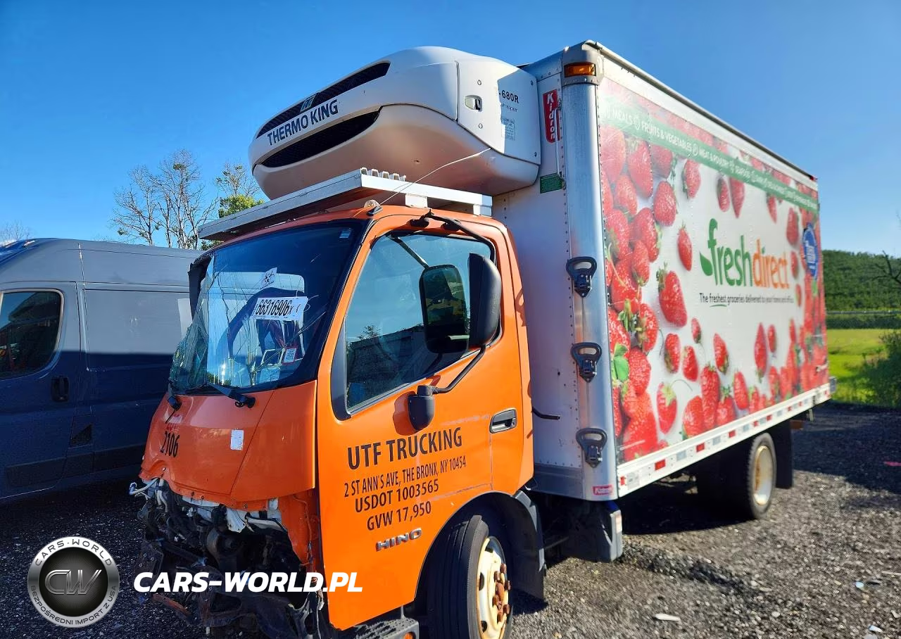 2020 Hino 195 Refrigerated Box Truck – zdjęcie 1 z 23
