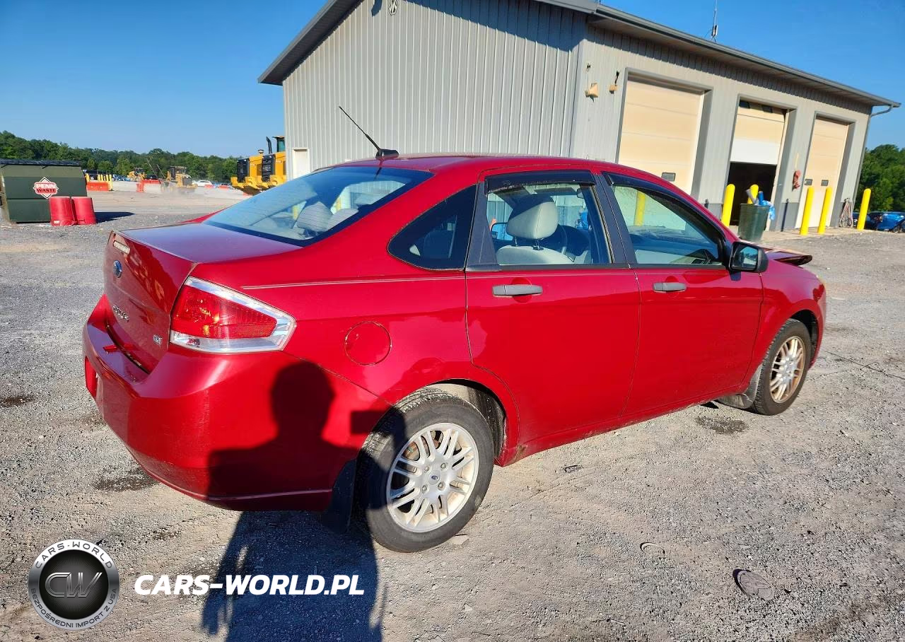 2010 Ford Focus Se VIN:1FAHP3FN3AW287213 - 5