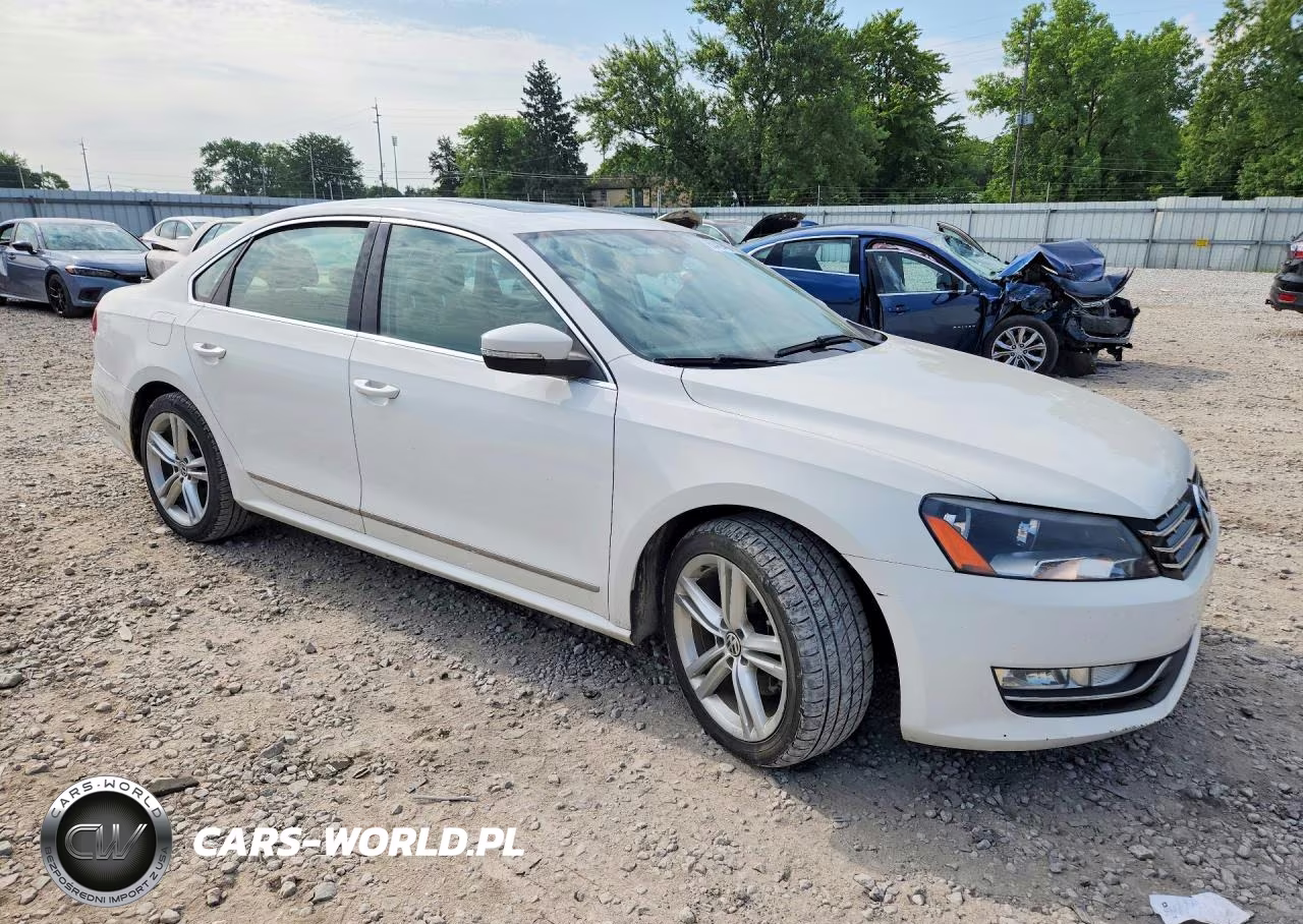 2014 Volkswagen Passat Se VIN:1VWBN7A32EC102527 - 4