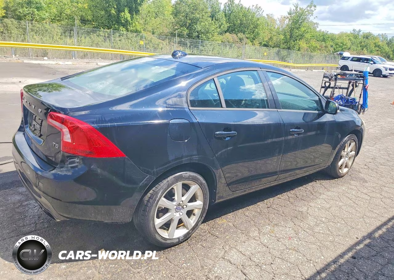 2016 Volvo S60 VIN:YV126MFJ6G2410180 - 3