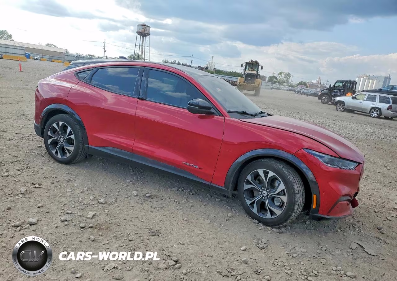2021 Ford Mustang VIN:3FMTK3SU3MMA45487 - 4