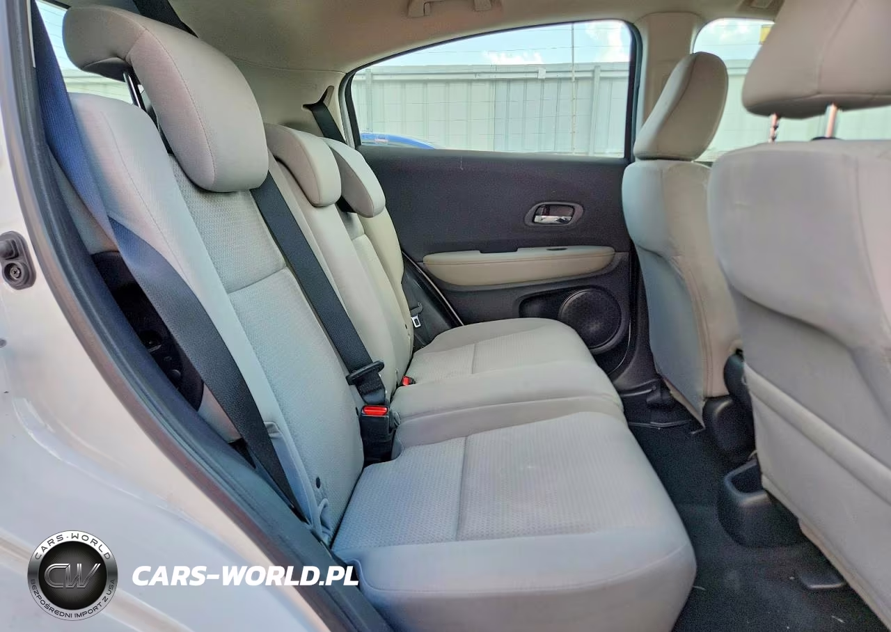 2022 Honda Hr-V Lx VIN:3CZRU6H3XNM773893 - 11