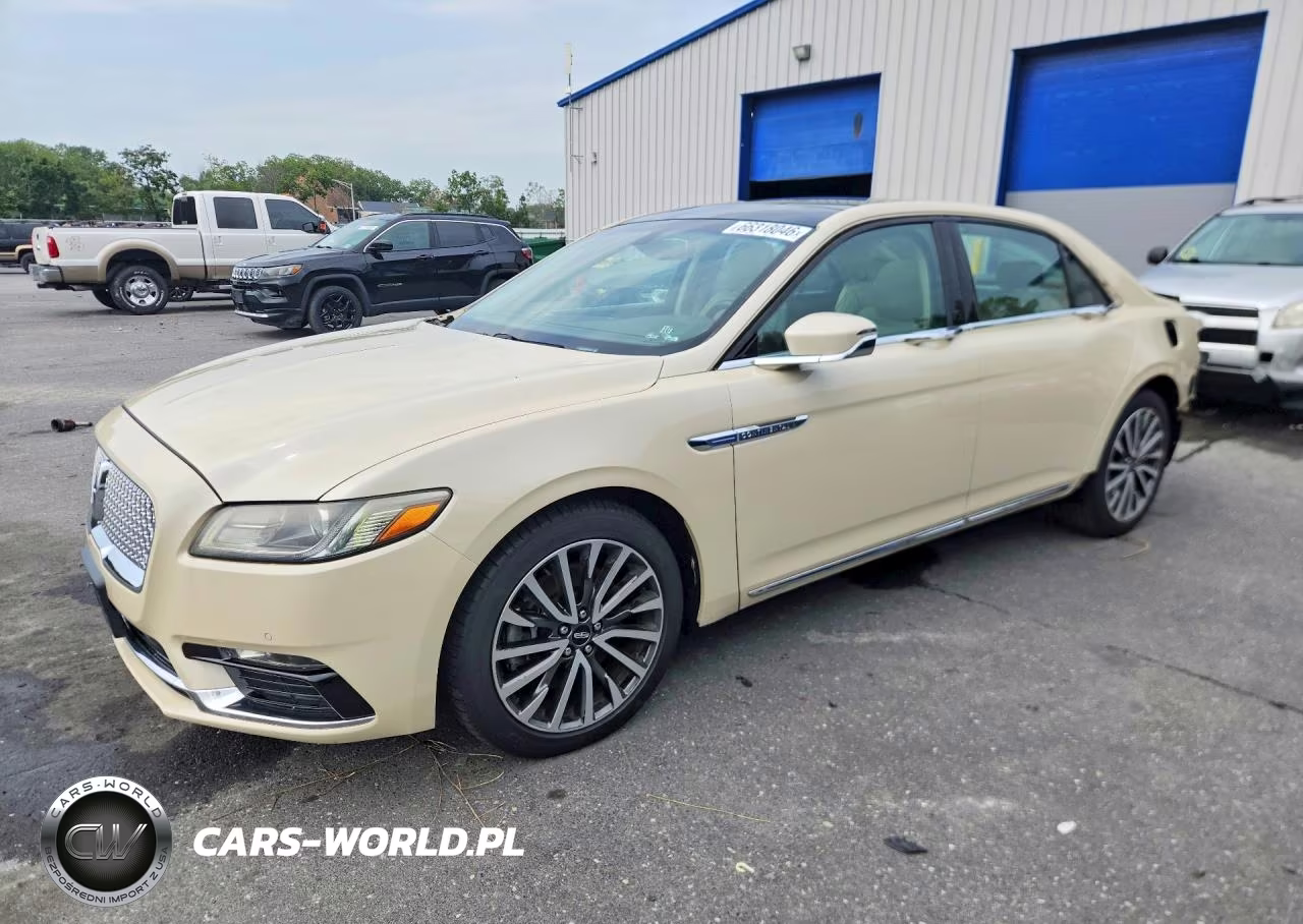 2018 Lincoln Continental Select