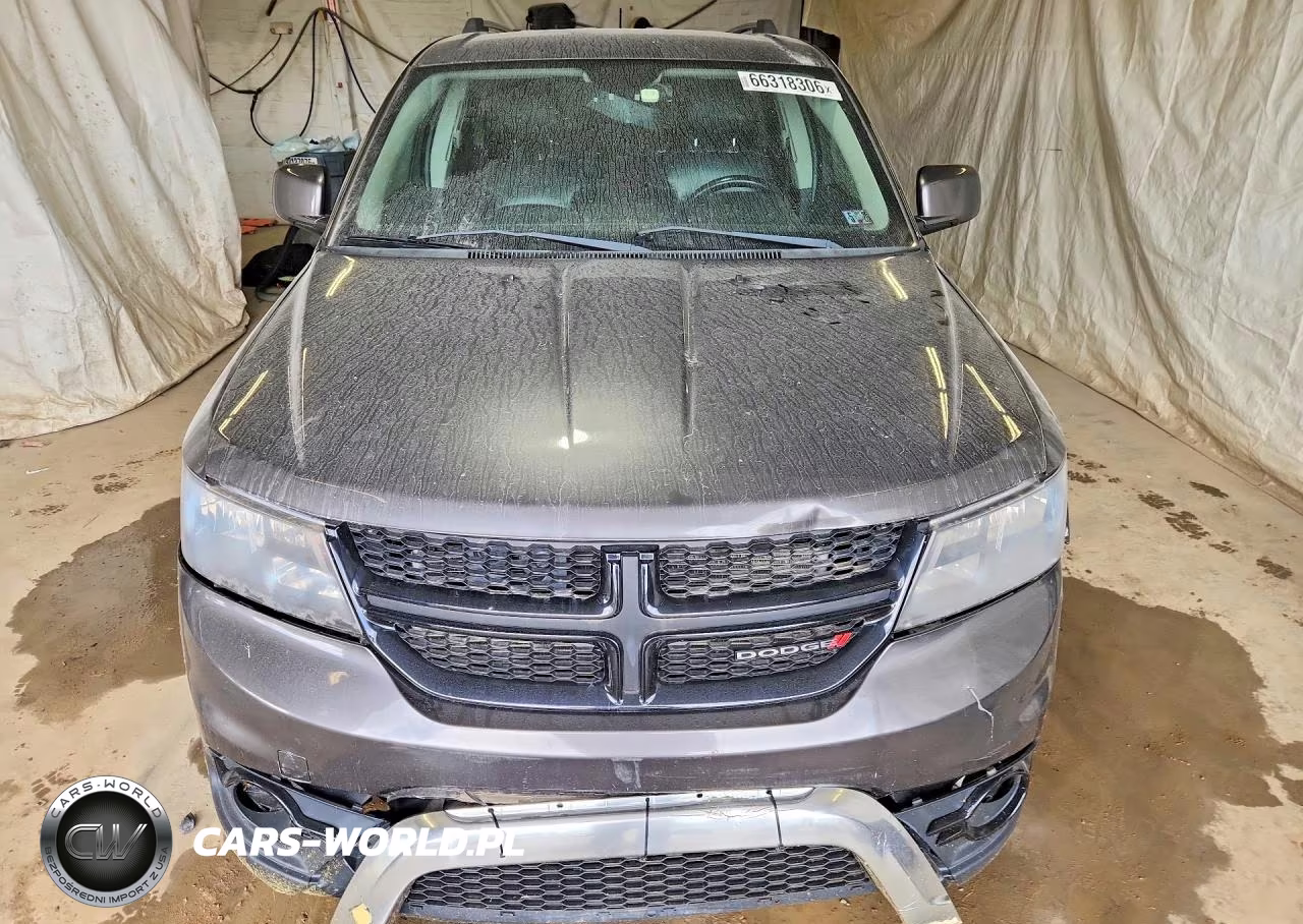 2017 Dodge Journey Crossroad VIN:3C4PDDGG1HT512894 - 5