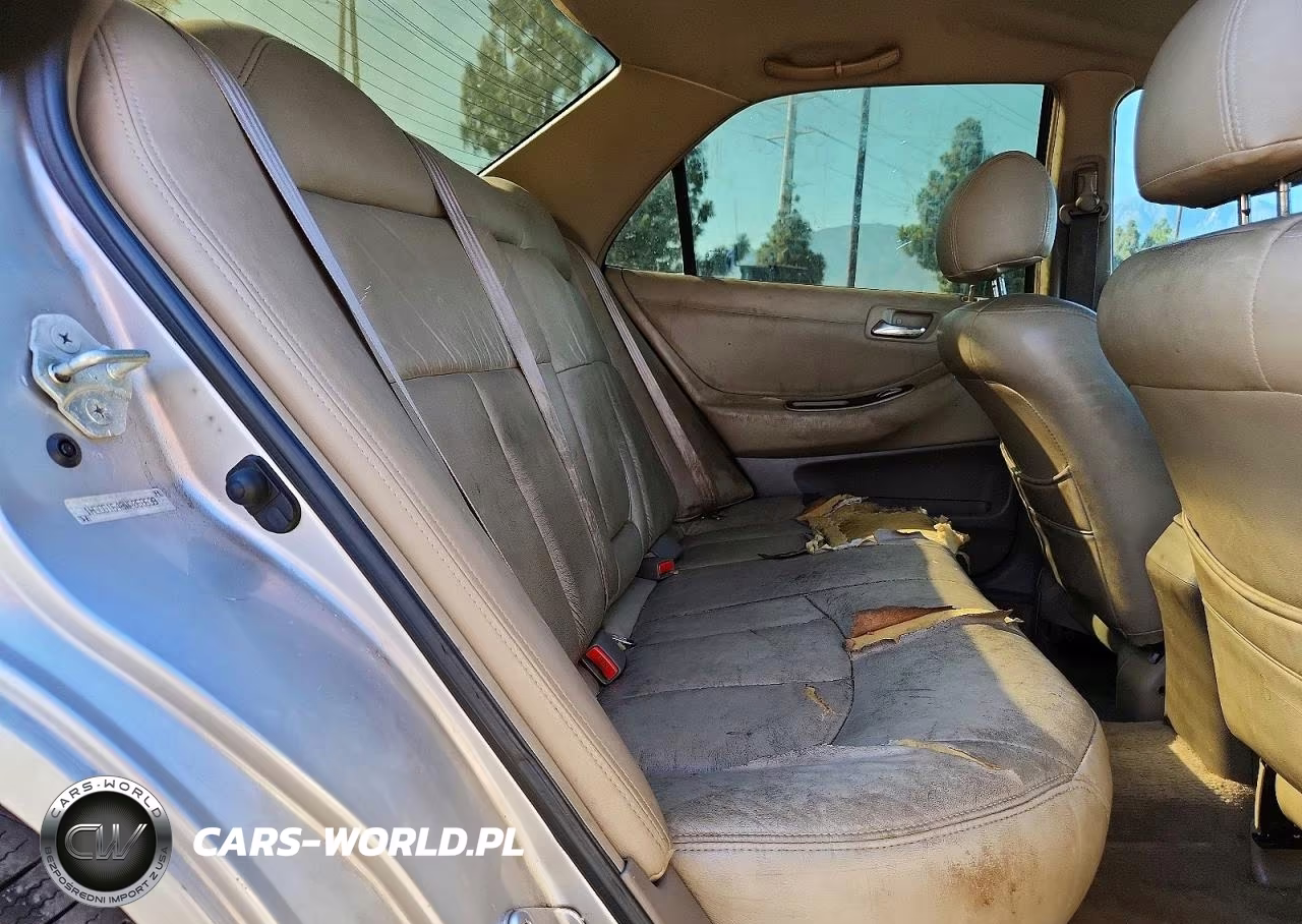 1998 Honda Accord Lx VIN:1HGCG1648WA068639 - 10