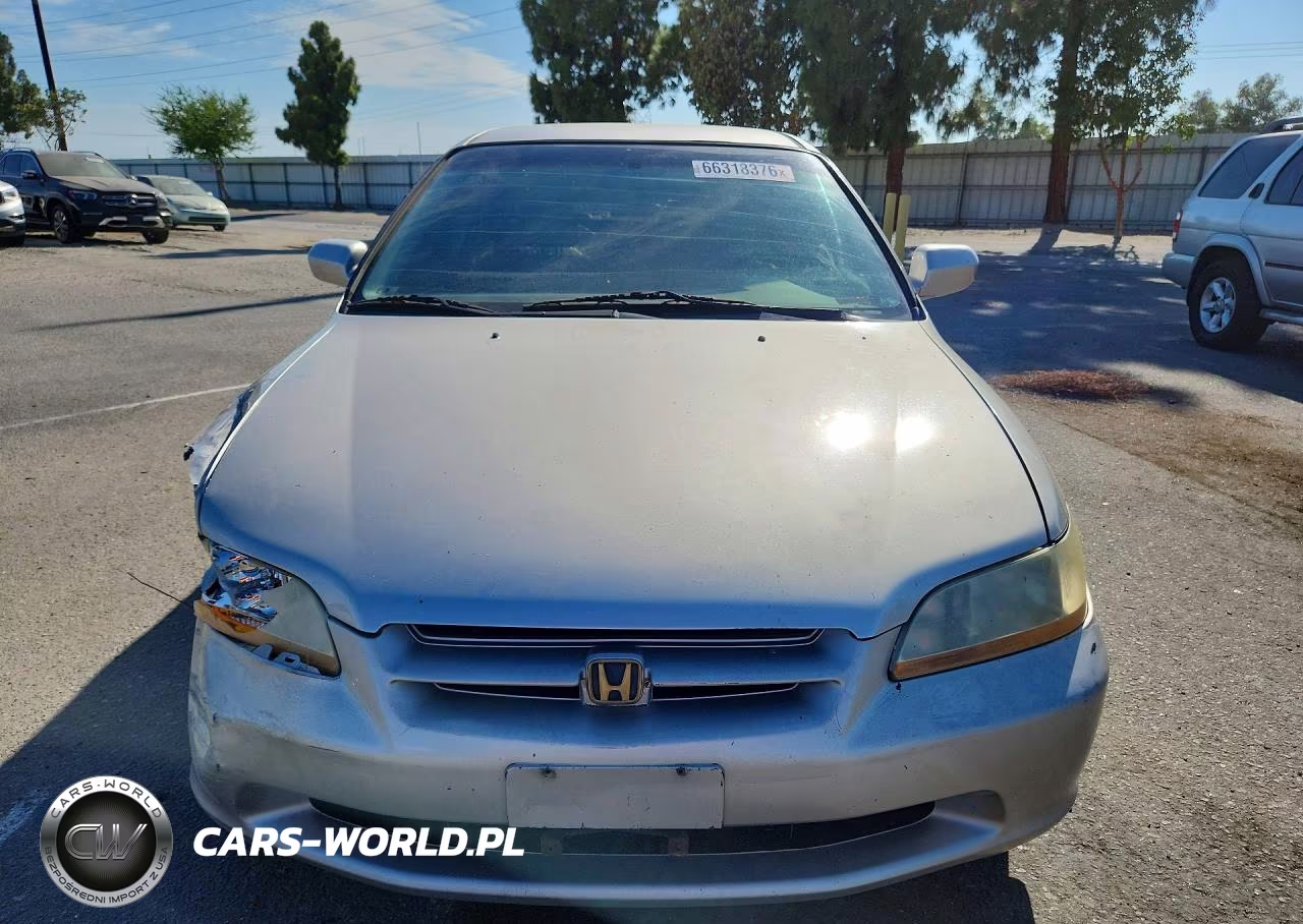 1998 Honda Accord Lx VIN:1HGCG1648WA068639 - 5