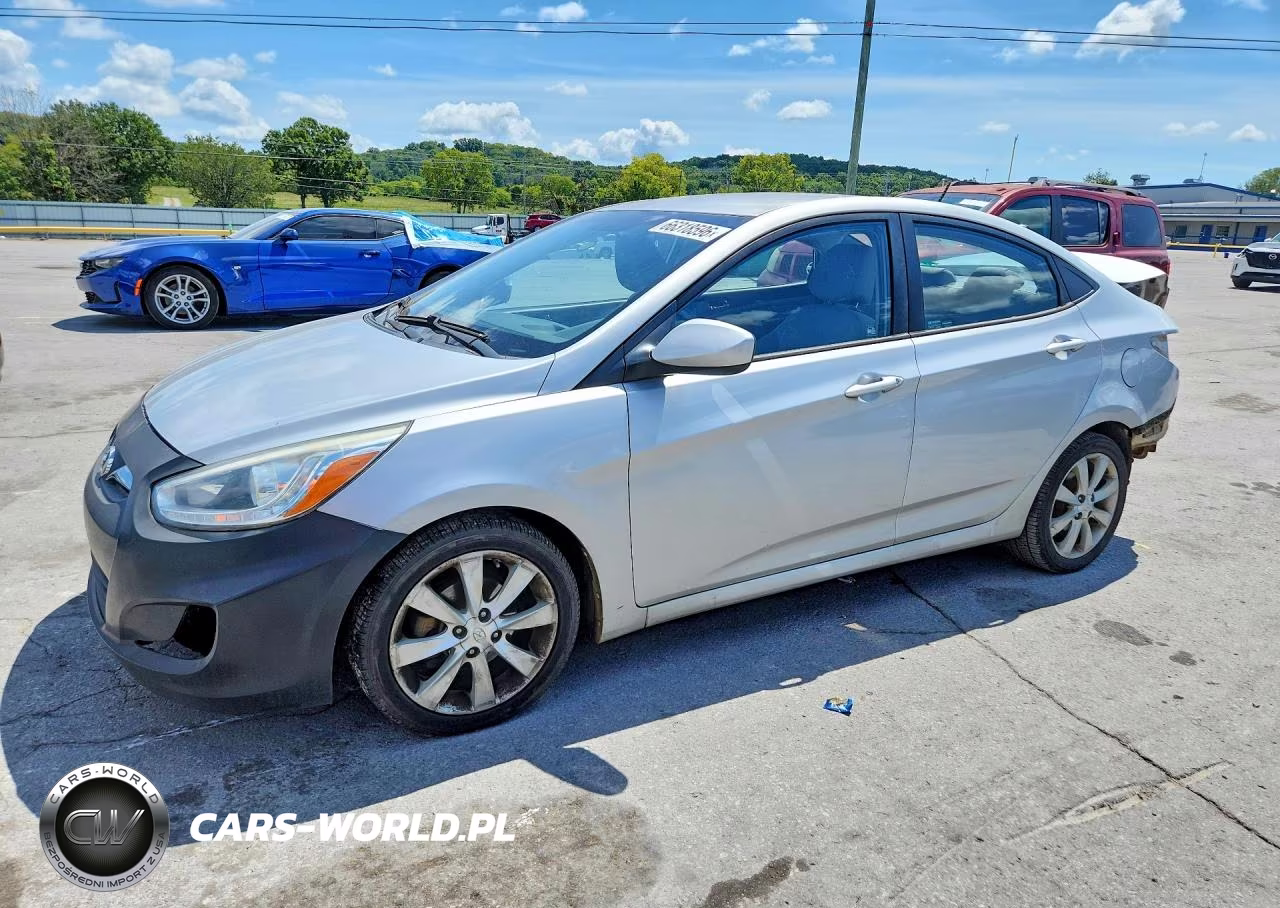 2014 Hyundai Accent Gls – zdjęcie 1 z 13