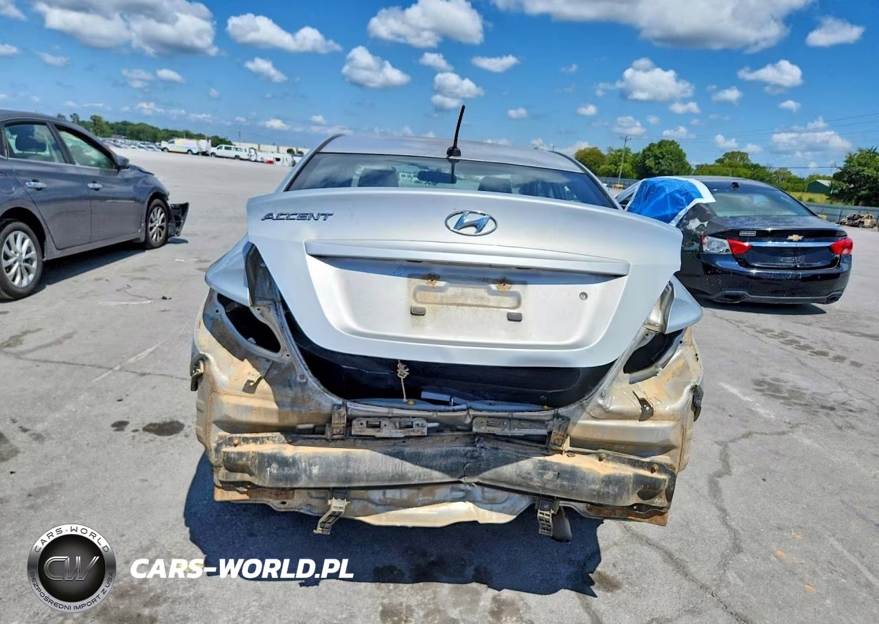 2014 Hyundai Accent Gls VIN:KMHCU4AE1EU621052 - 6
