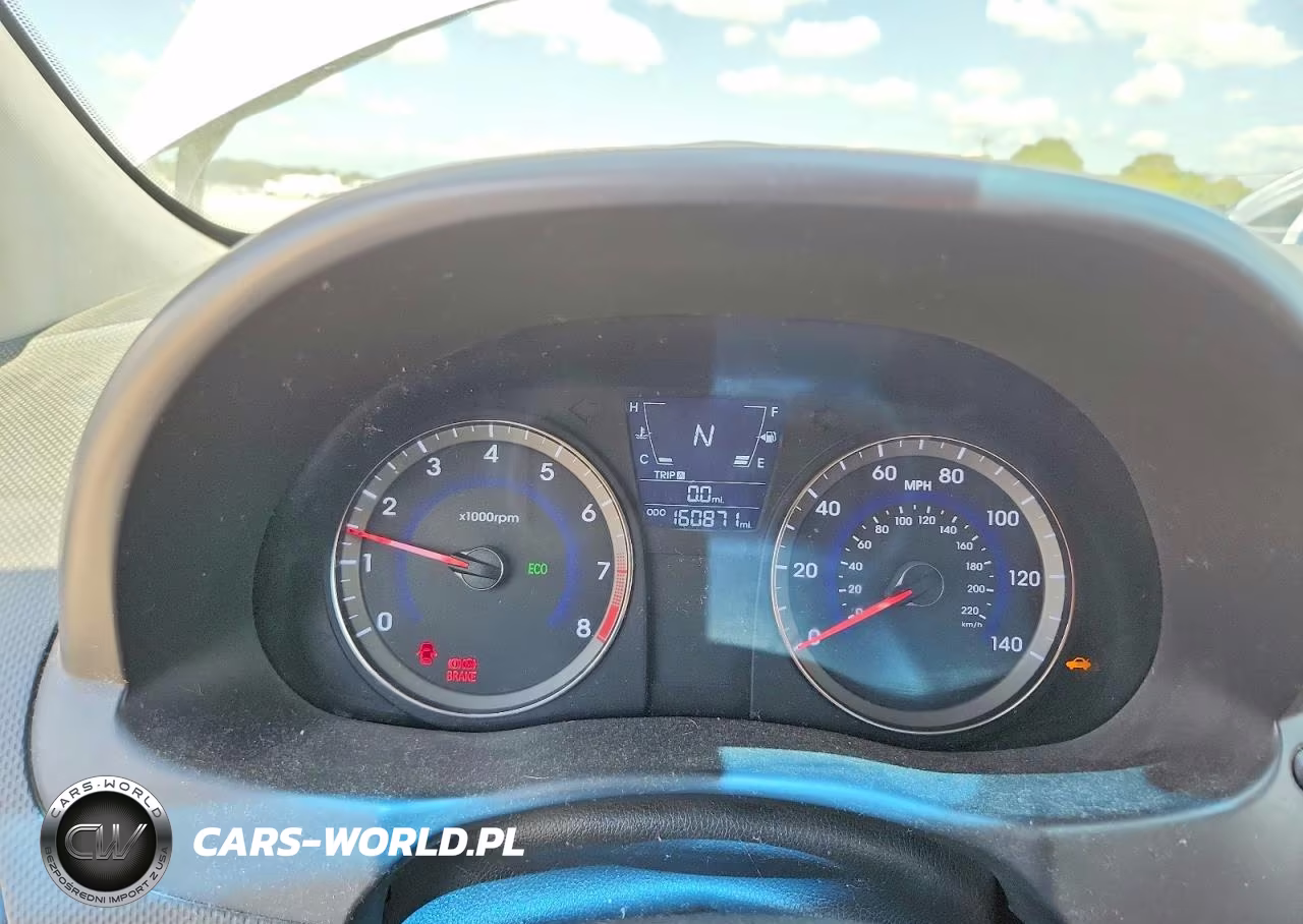 2014 Hyundai Accent Gls VIN:KMHCU4AE1EU621052 - 9