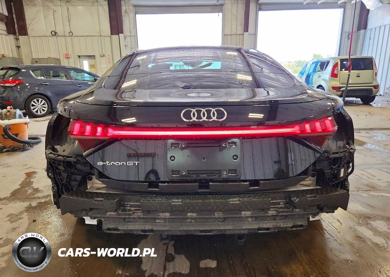 2022 Audi E-Tron Gt Premium Plus VIN:WAUCJBFW2N7007450 - 6
