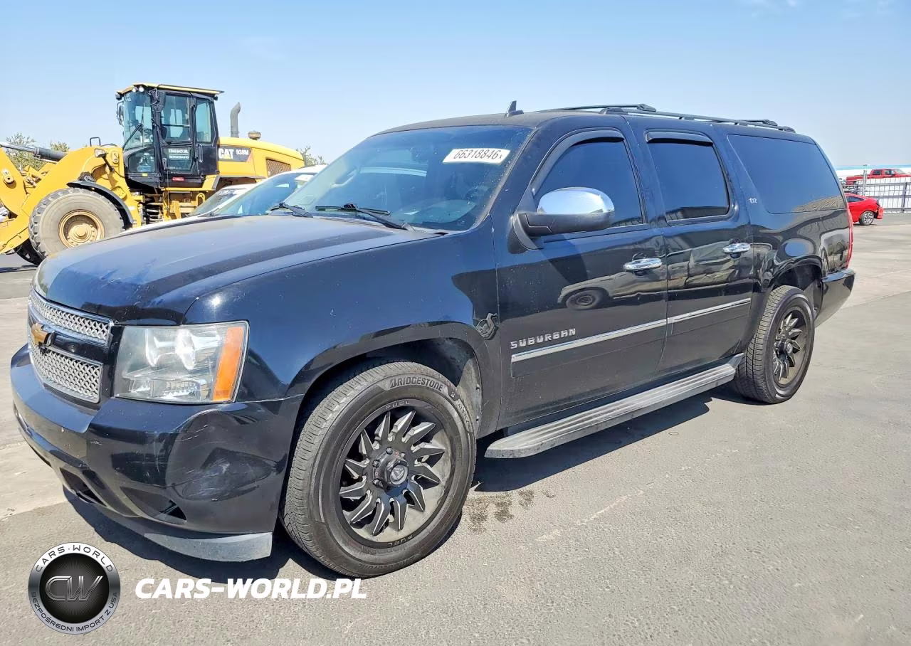 2014 Chevrolet Suburban C1500 Ltz