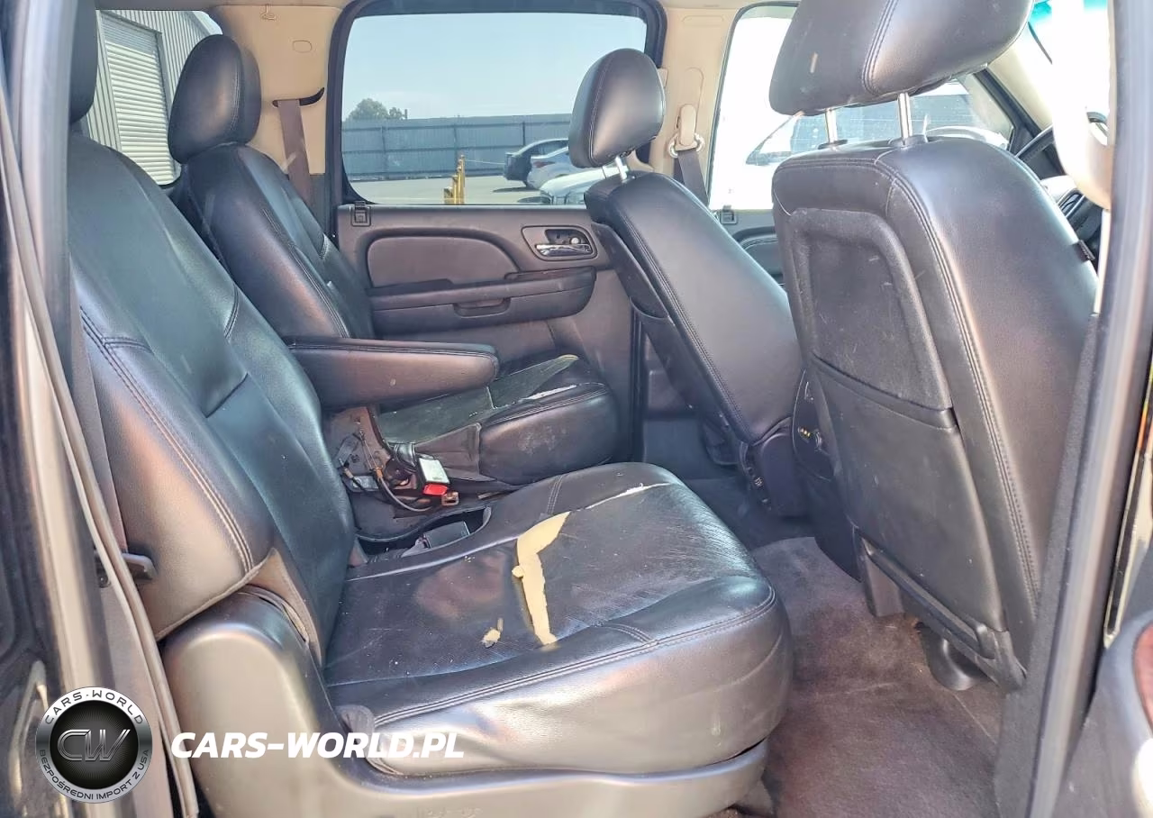 2014 Chevrolet Suburban C1500 Ltz VIN:1GNSCKE08ER110048 - 11