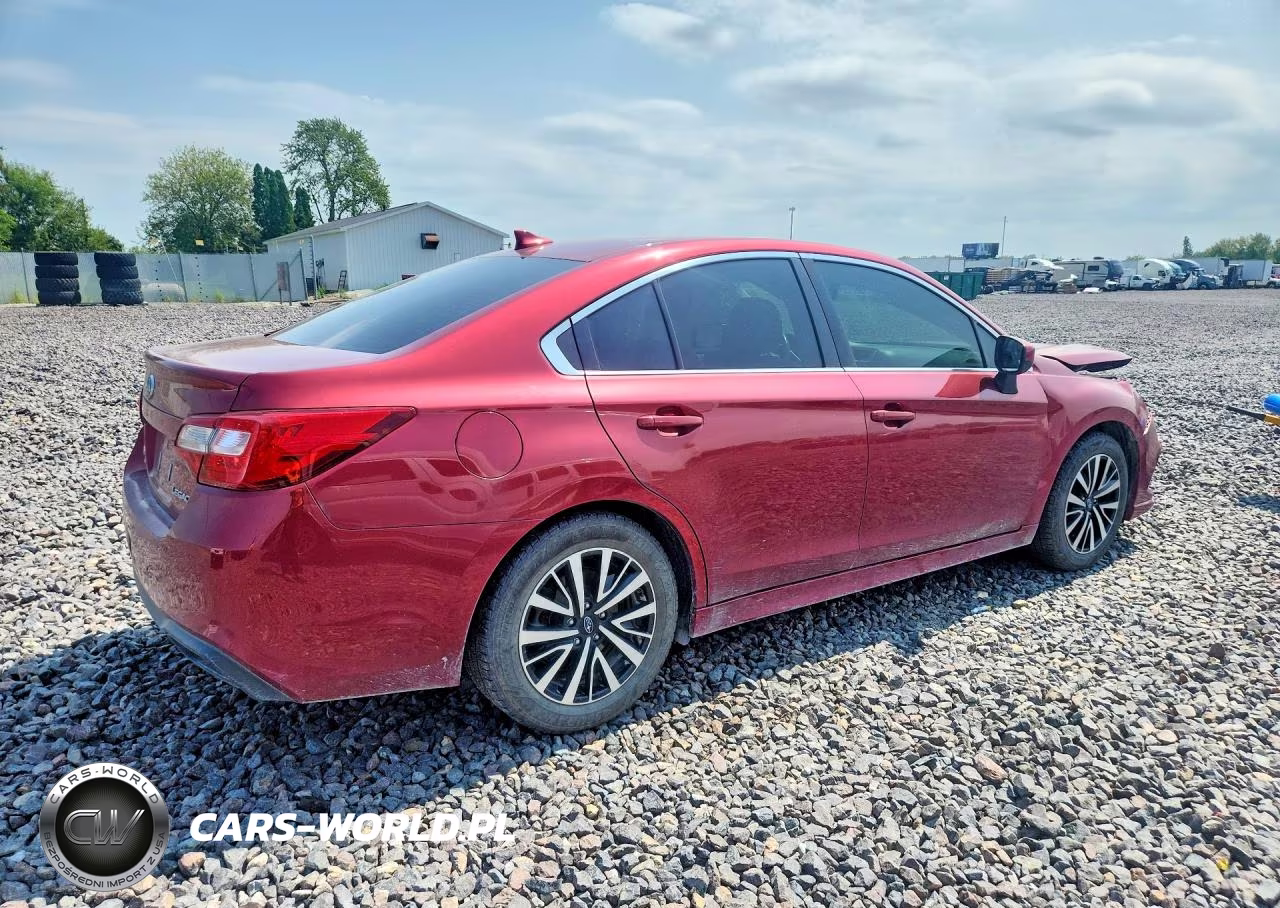 2018 Subaru Legacy 2.5I Premium VIN:4S3BNAC61J3021116 - 3