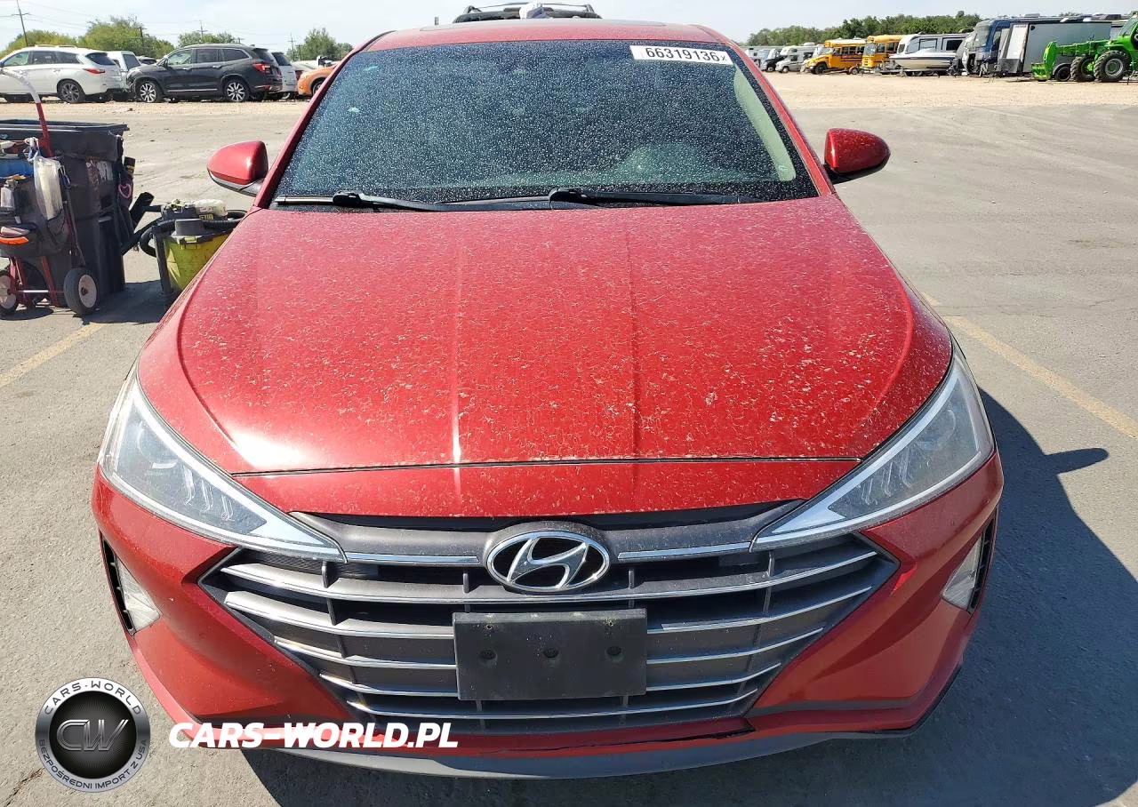 2019 Hyundai Elantra Value Edition VIN:5NPD84LF6KH420157 - 5