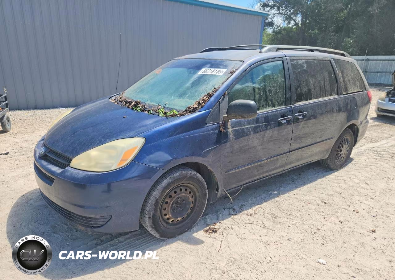 2004 Toyota Sienna Le 7 Passenger