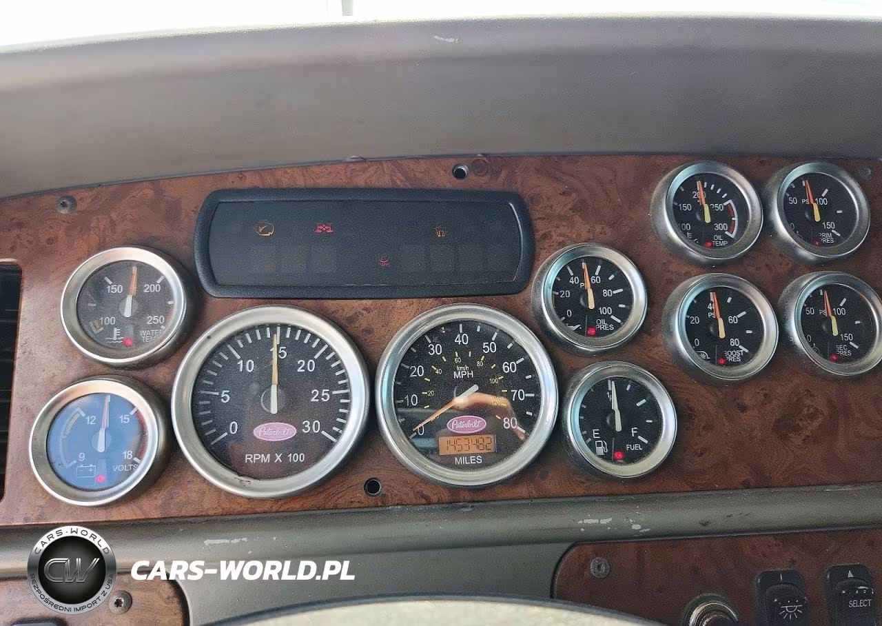 2005 Peterbilt 387 Semi Truck VIN:1XP7DB9X65D855962 - 9