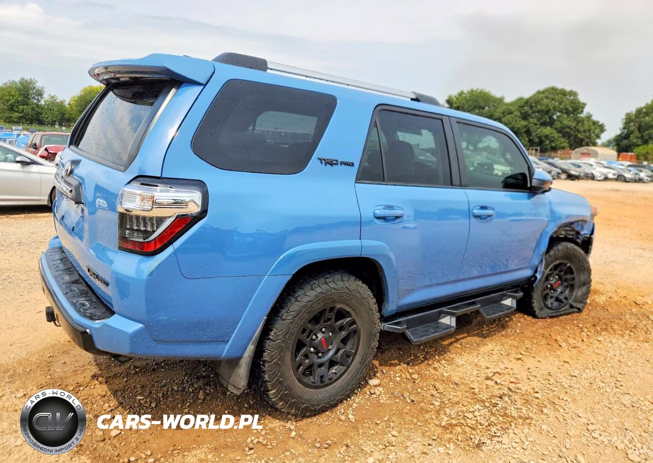 2018 Toyota 4Runner Trd Pro VIN:JTEBU5JR7J5597350 - 3