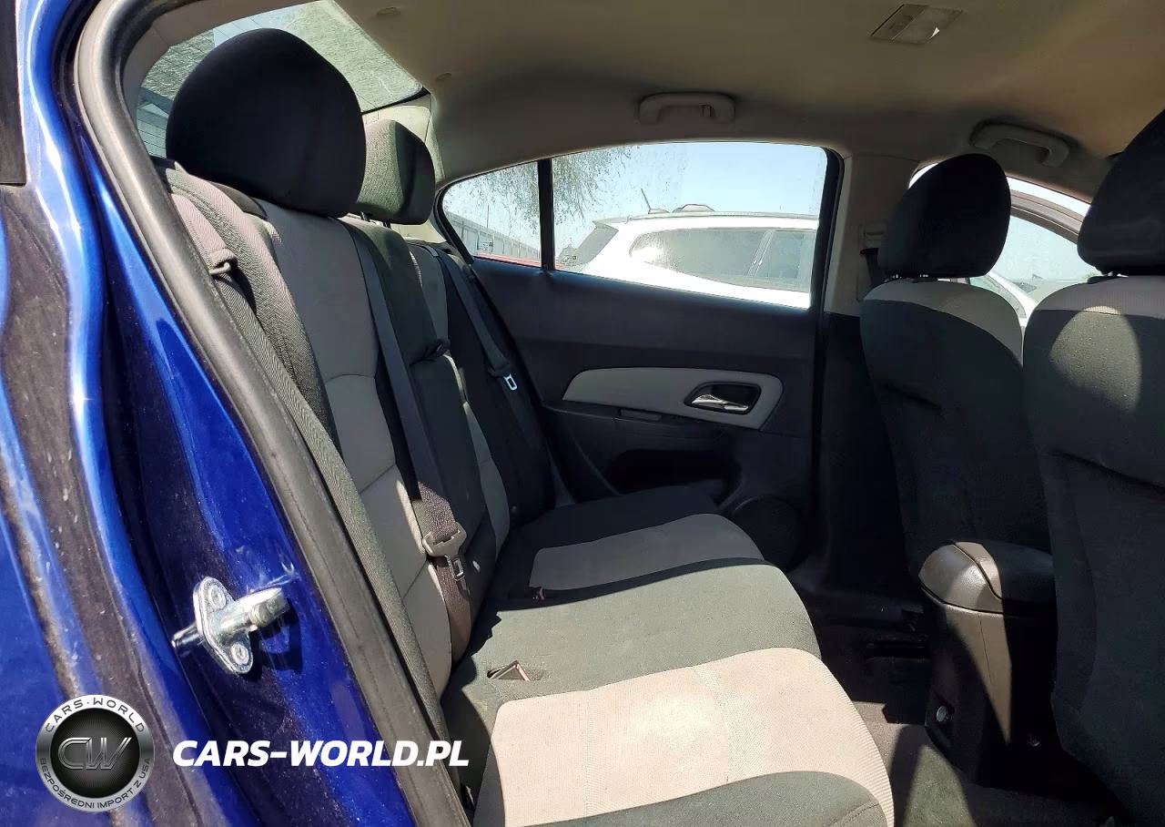 2012 Chevrolet Cruze Ls VIN:1G1PC5SH6C7187304 - 10