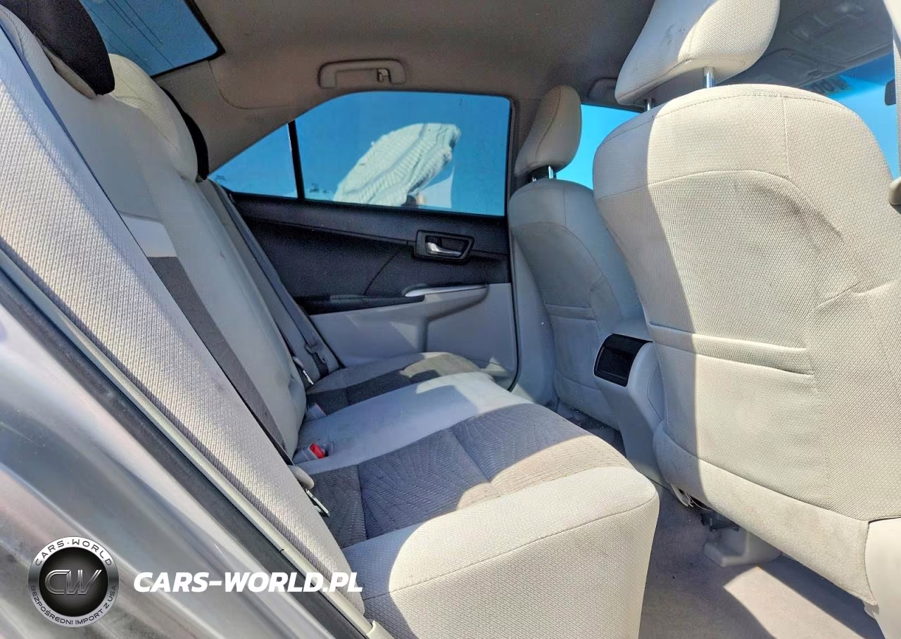 2012 Toyota Camry Hybrid Le VIN:4T1BD1FK0CU043810 - 10