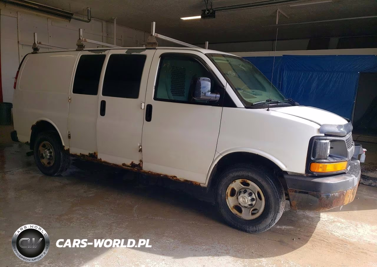 2009 Chevrolet Express G2500 VIN:1GCGG25C591135653 - 4
