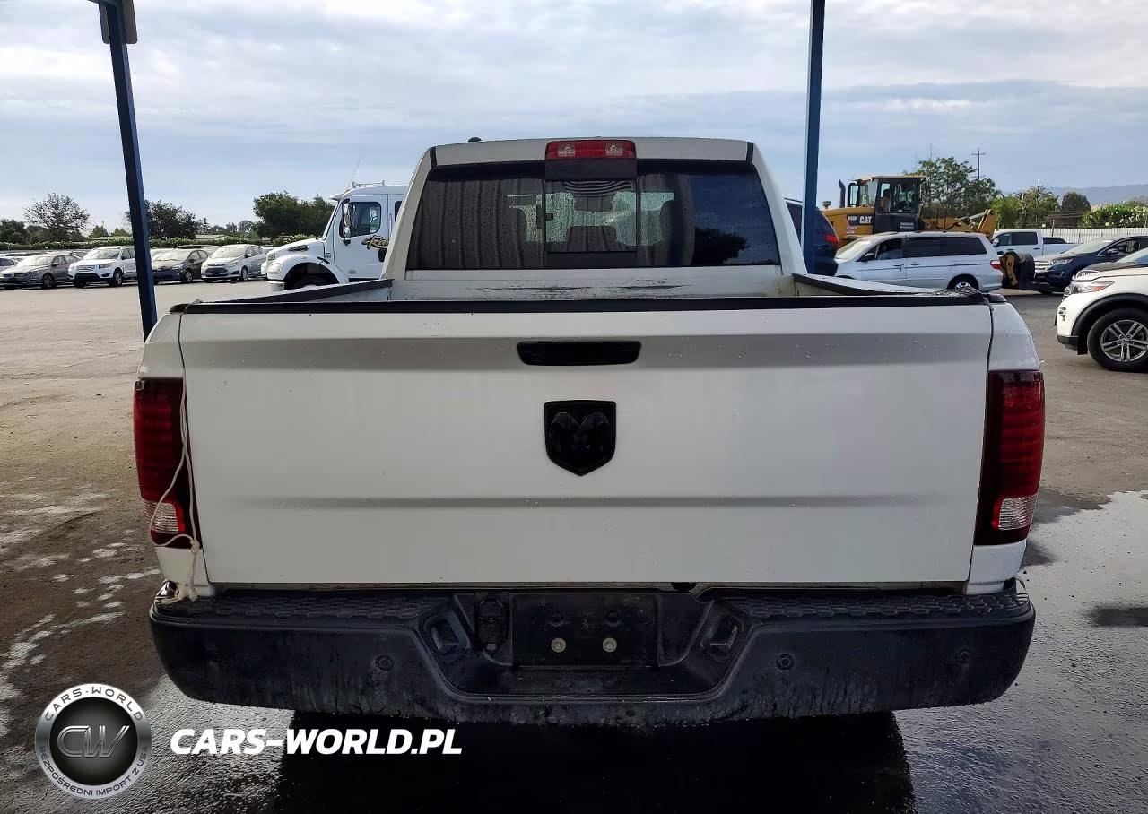 2020 Ram 1500 Classic Warlock VIN:1C6RR6GG8LS105503 - 6