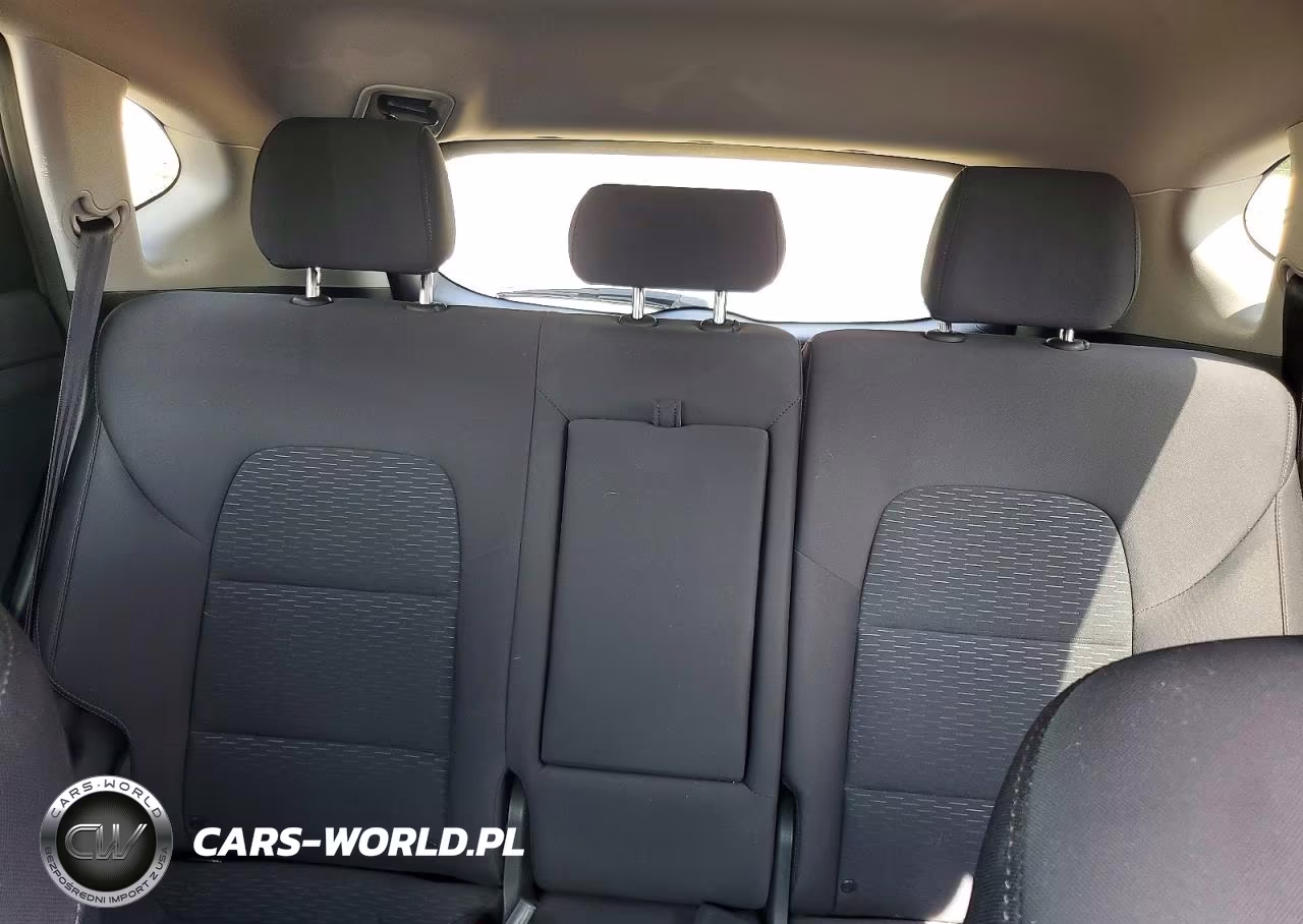 2019 Hyundai Tucson Value VIN:KM8J33A4XKU078288 - 10