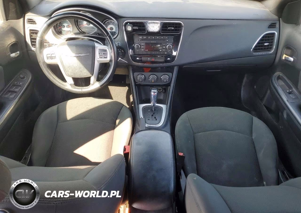2011 Chrysler 200 Touring VIN:1C3BC1FB2BN558649 - 8