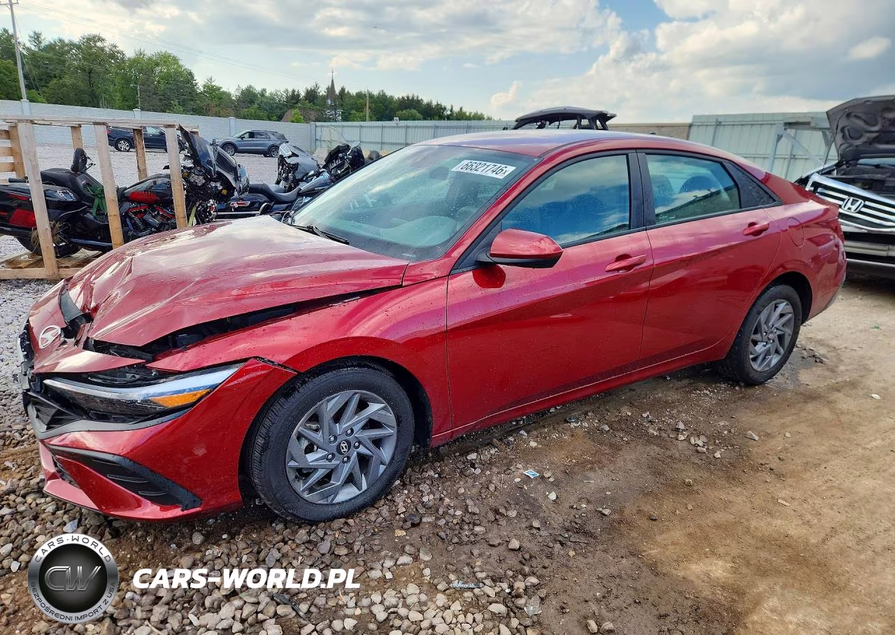 2024 Hyundai Elantra Sel – zdjęcie 1 z 12